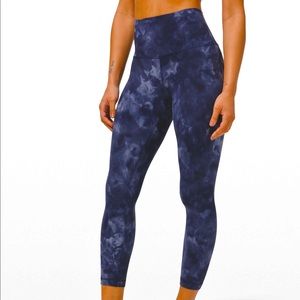 Lululemon Align cropped leggings- Navy diamond dye